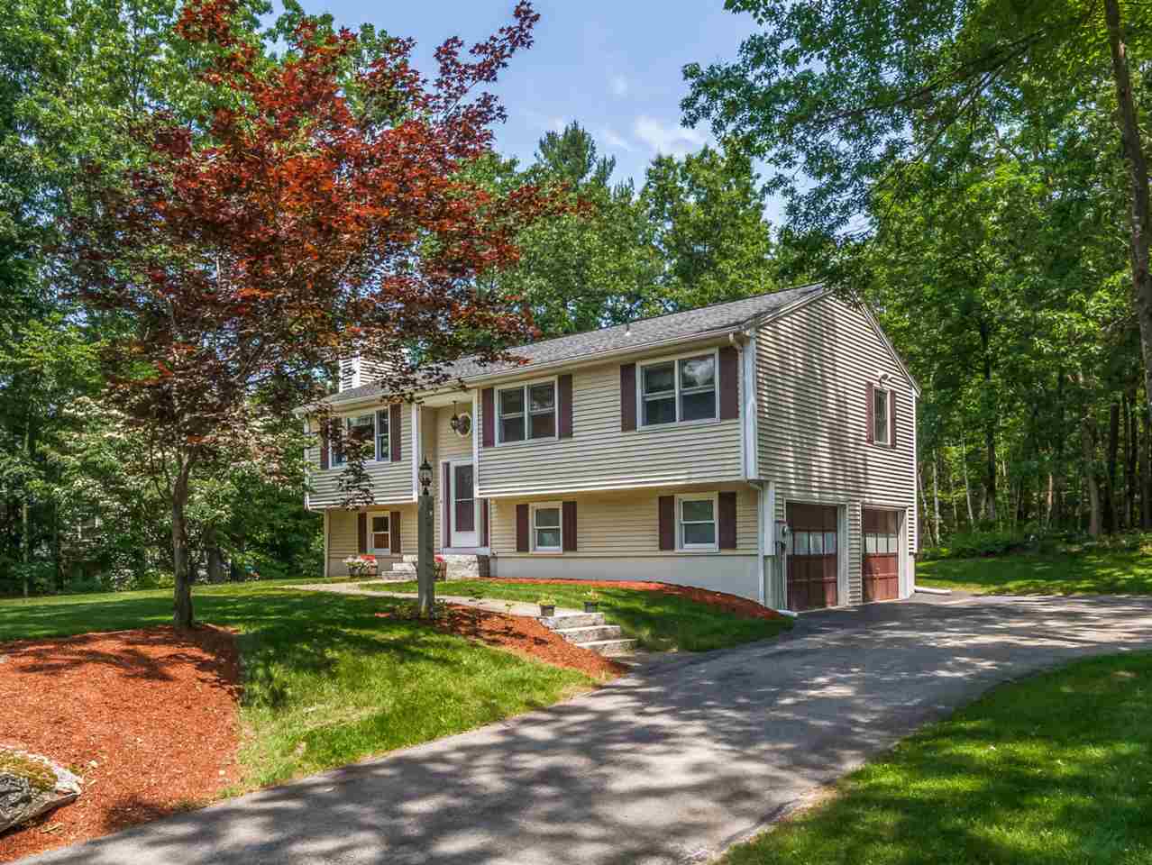 17 Garvin Road Derry, NH 03038 - Photo 5 of 40