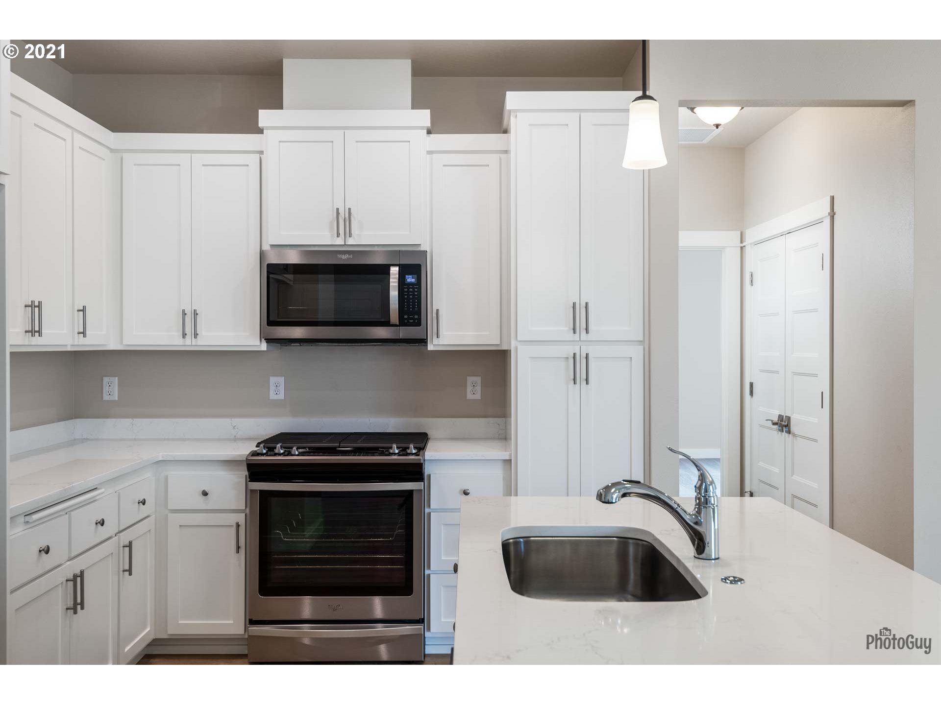 1079 53rd Place Springfield, OR 97478 - Photo 9 of 31