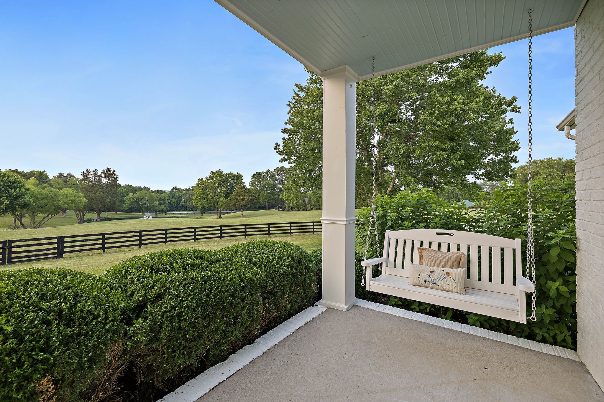 1003 Natchez Road Franklin, TN 37069 - Photo 4 of 53 Gallery Image 4