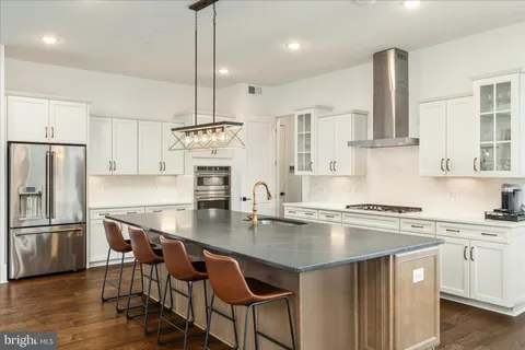$1,849,990 | 40452 Windyhill Farms Drive, Aldie, VA 20105
