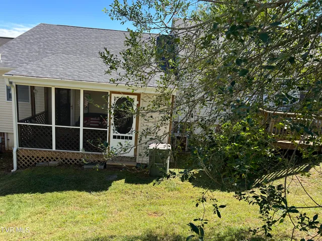 $175,000 | 945 Maiden Street, Abingdon, VA 24210
