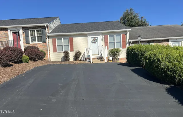 $175,000 | 945 Maiden Street, Abingdon, VA 24210