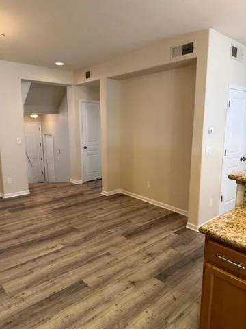 $444,900 | 2580 West El Camino Avenue, Unit 3104, Sacramento, CA 95833