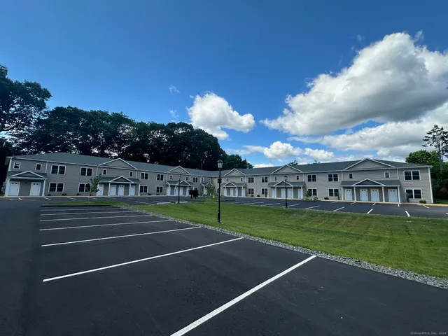 a view of a basketball court