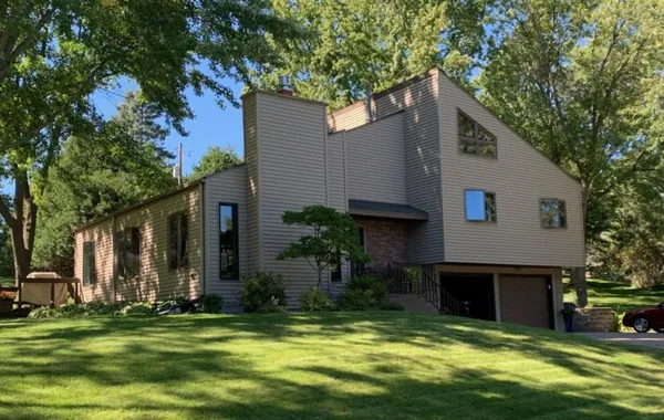 $349,900 | 2309 Imperial Drive, St. Cloud, MN 56301