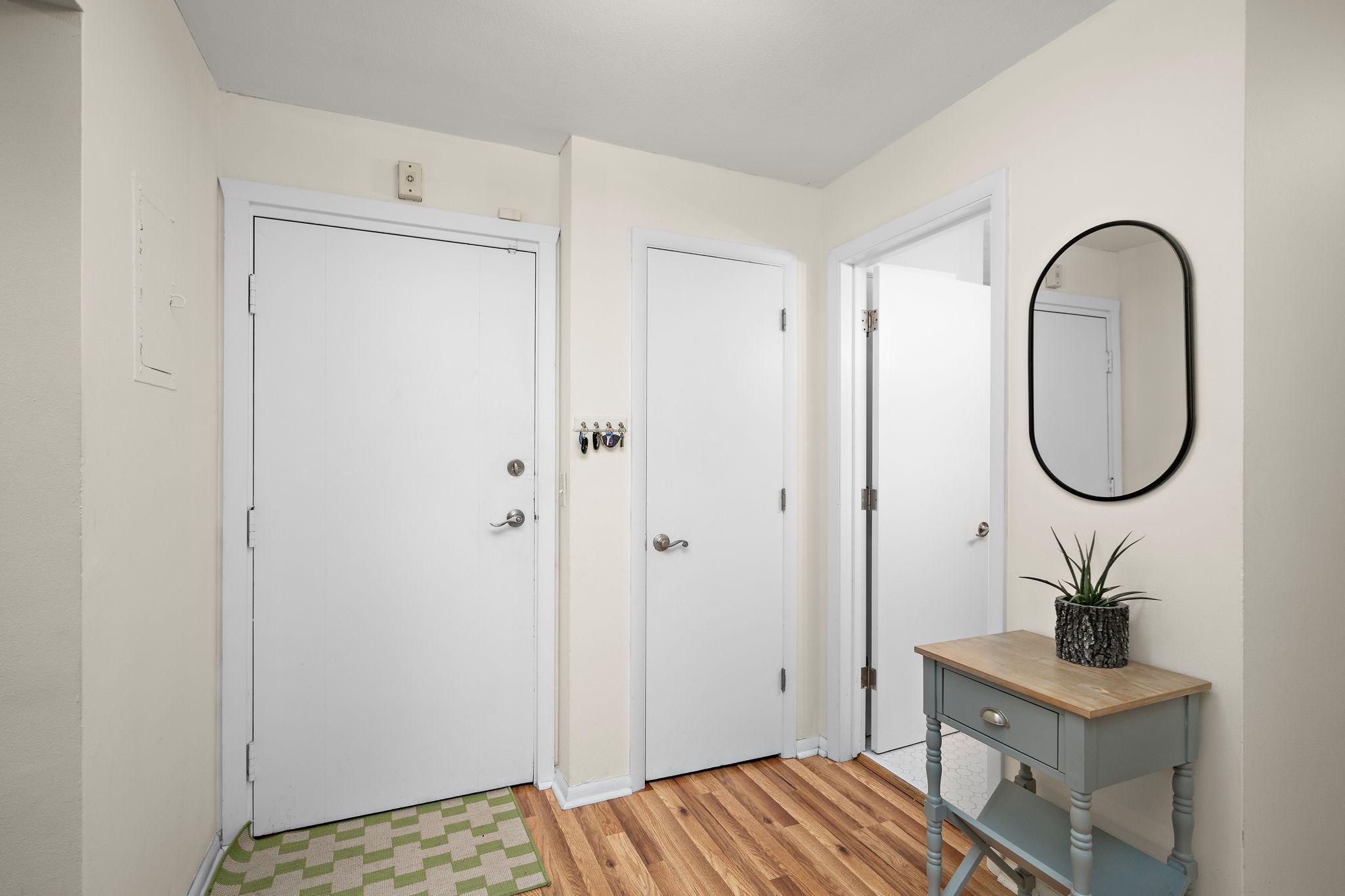 3446 Pleasant Avenue, Unit 2 Minneapolis, MN 55408 - Photo 2 of 19