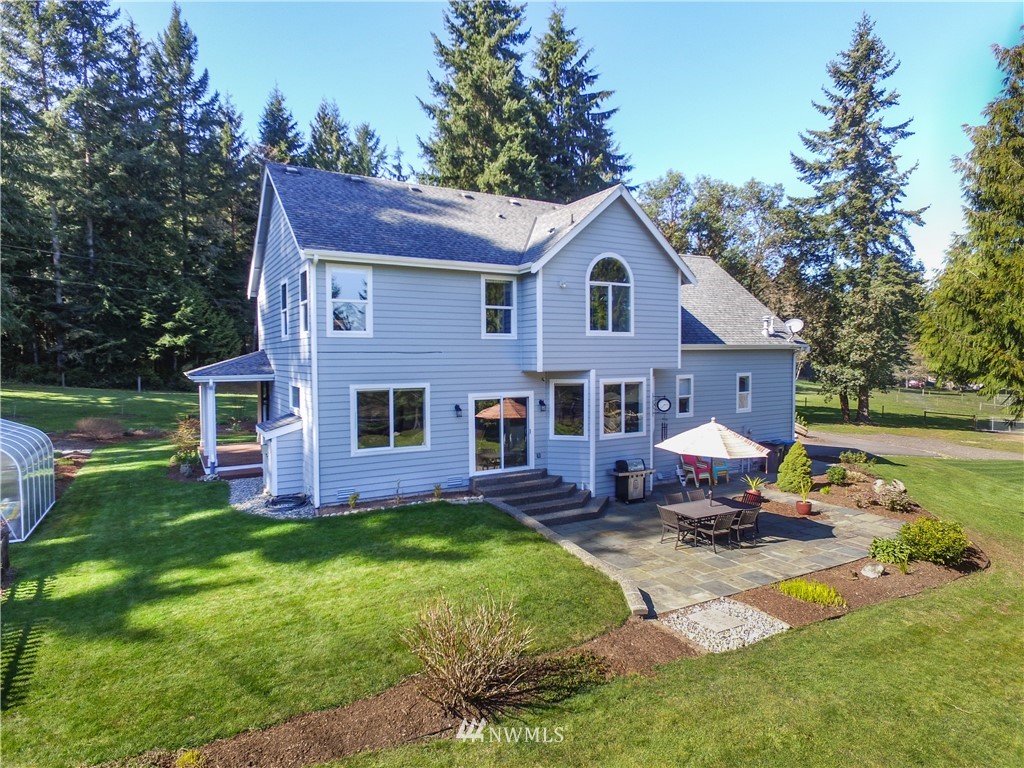 8535 Southeast Willock Road Olalla, WA 98359 - Photo 2 of 33 Gallery Image 2