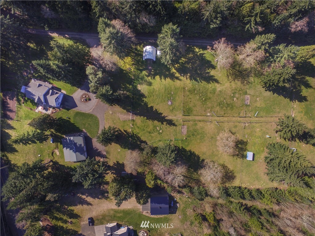 8535 Southeast Willock Road Olalla, WA 98359 - Photo 3 of 33 Gallery Image 3