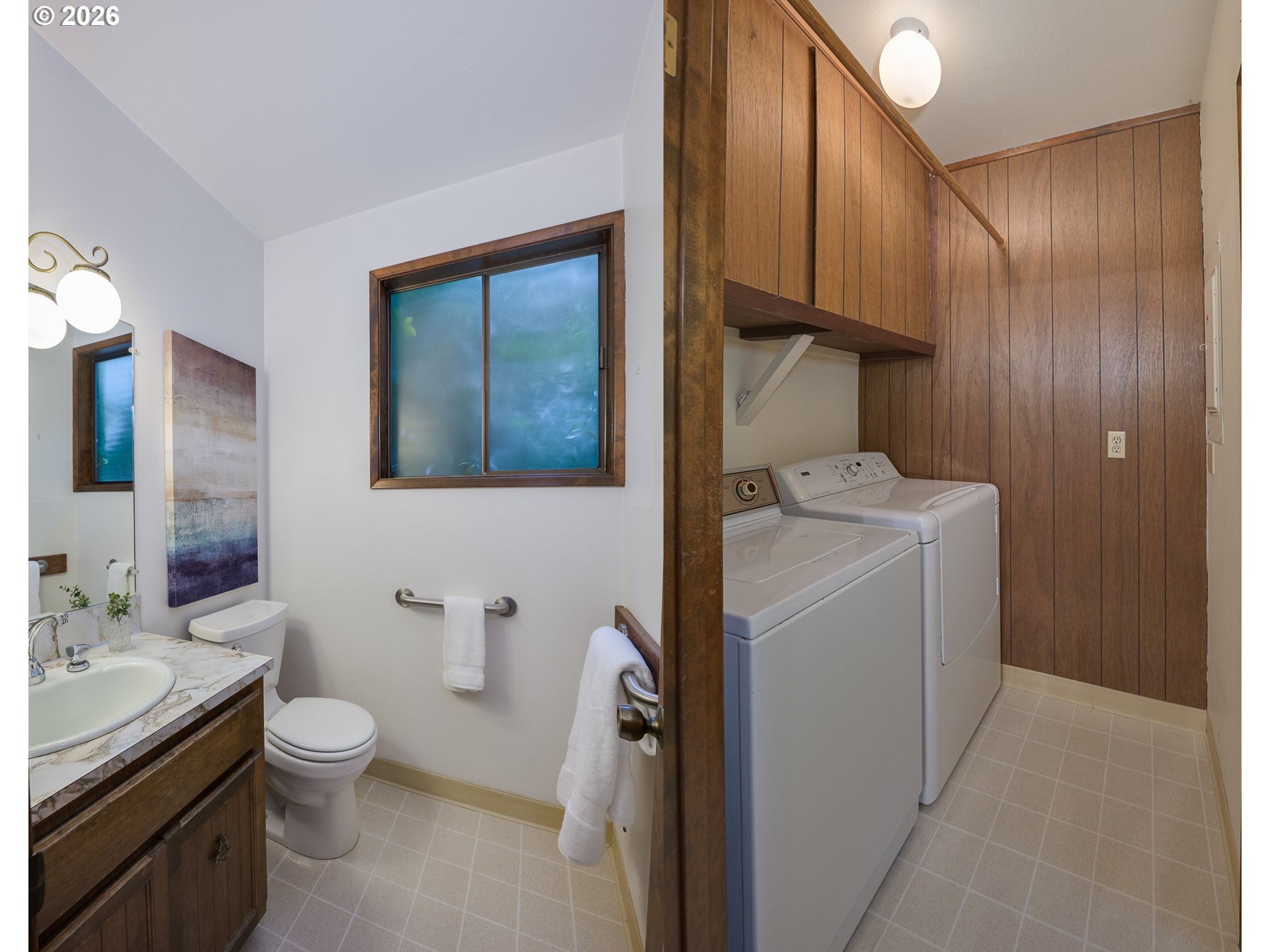 5825 Southwest Spruce Avenue Beaverton, OR 97005 - Photo 12 of 35