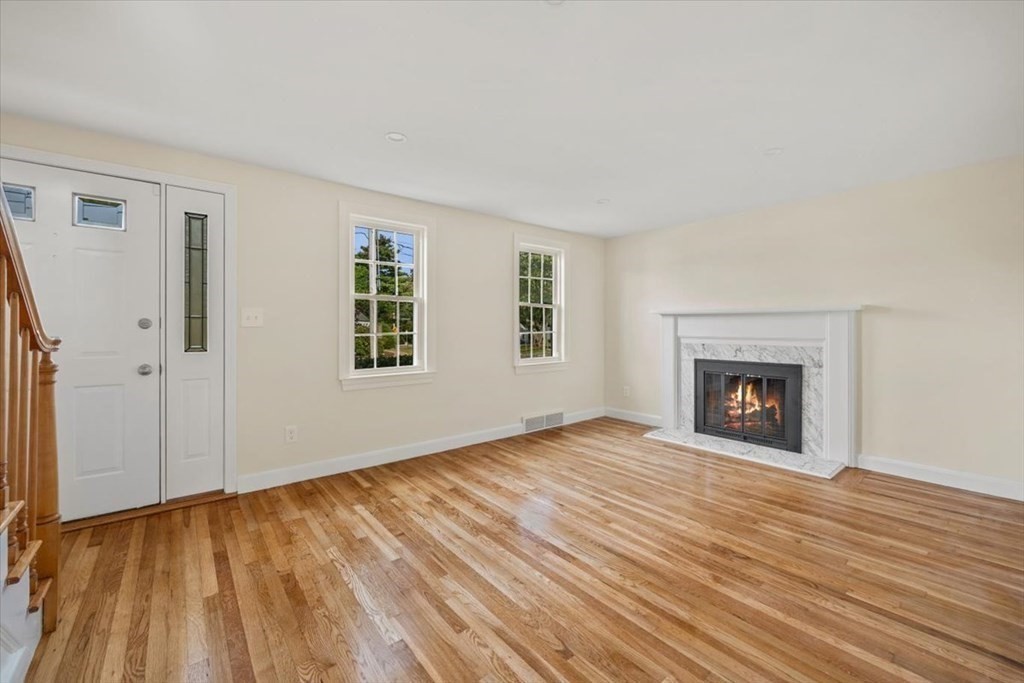 4 Devine Road Randolph, MA 02368 - Photo 5 of 24 Gallery Image 5