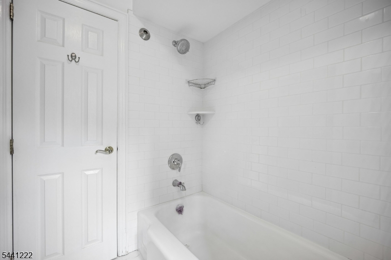 11 Wordsworth Road Short Hills, NJ 07078 - Photo 36 of 44