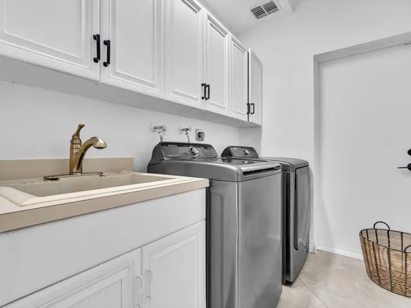 $7,800 | 3715 Starboard Avenue, Cooper City, FL 33026