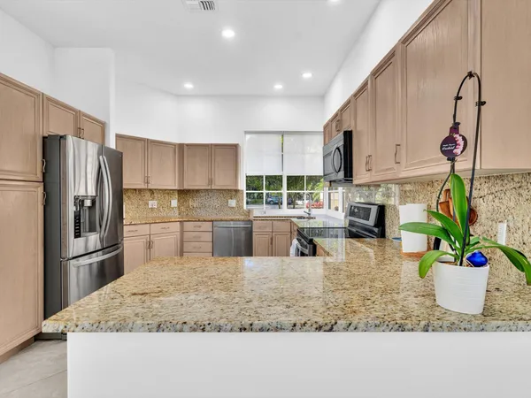 $7,800 | 3715 Starboard Avenue, Cooper City, FL 33026