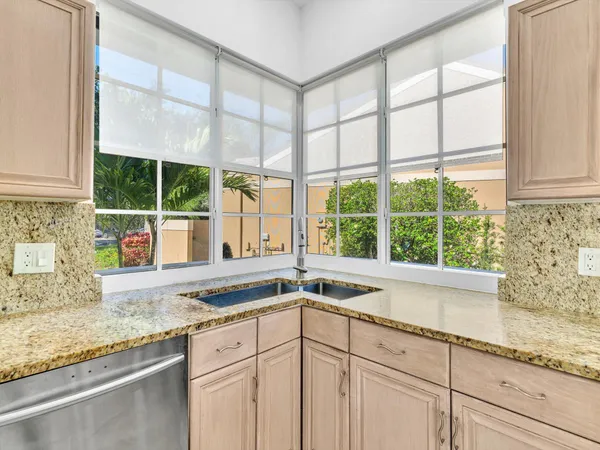 $7,800 | 3715 Starboard Avenue, Cooper City, FL 33026