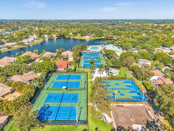 $7,800 | 3715 Starboard Avenue, Cooper City, FL 33026