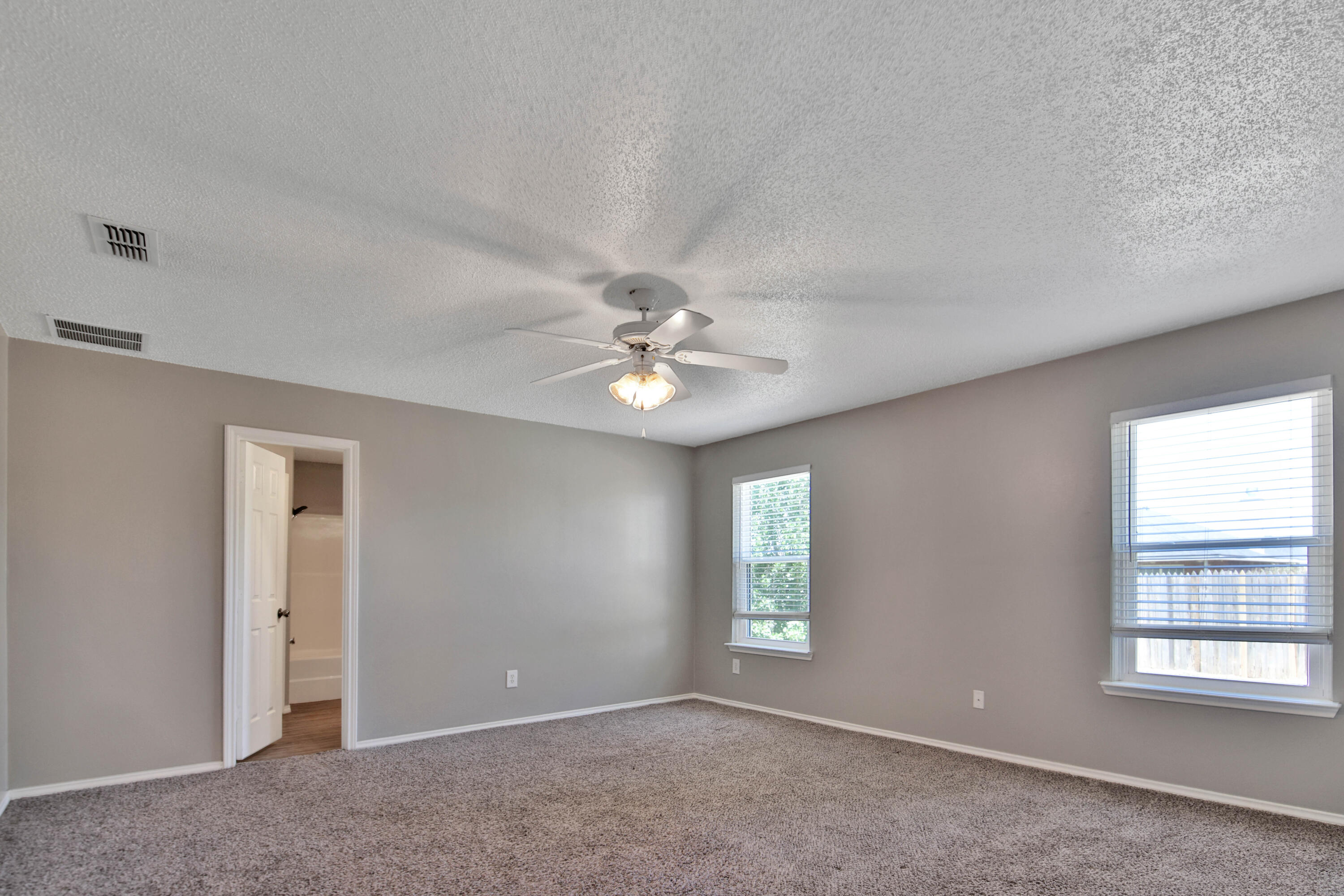 6508 86th Street Lubbock, TX 79424 - Photo 22 of 32 IMG_4389