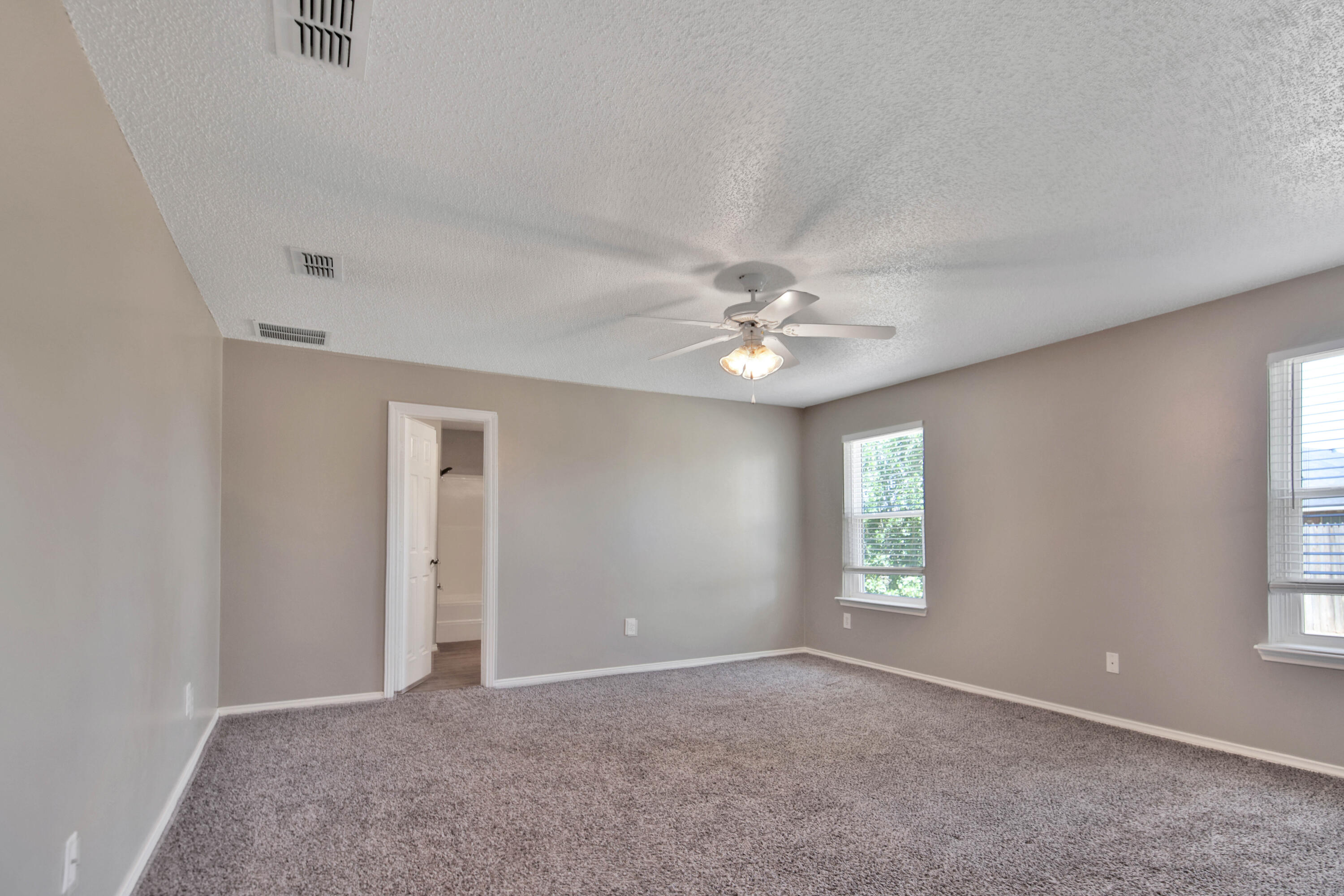 6508 86th Street Lubbock, TX 79424 - Photo 23 of 32 IMG_4390