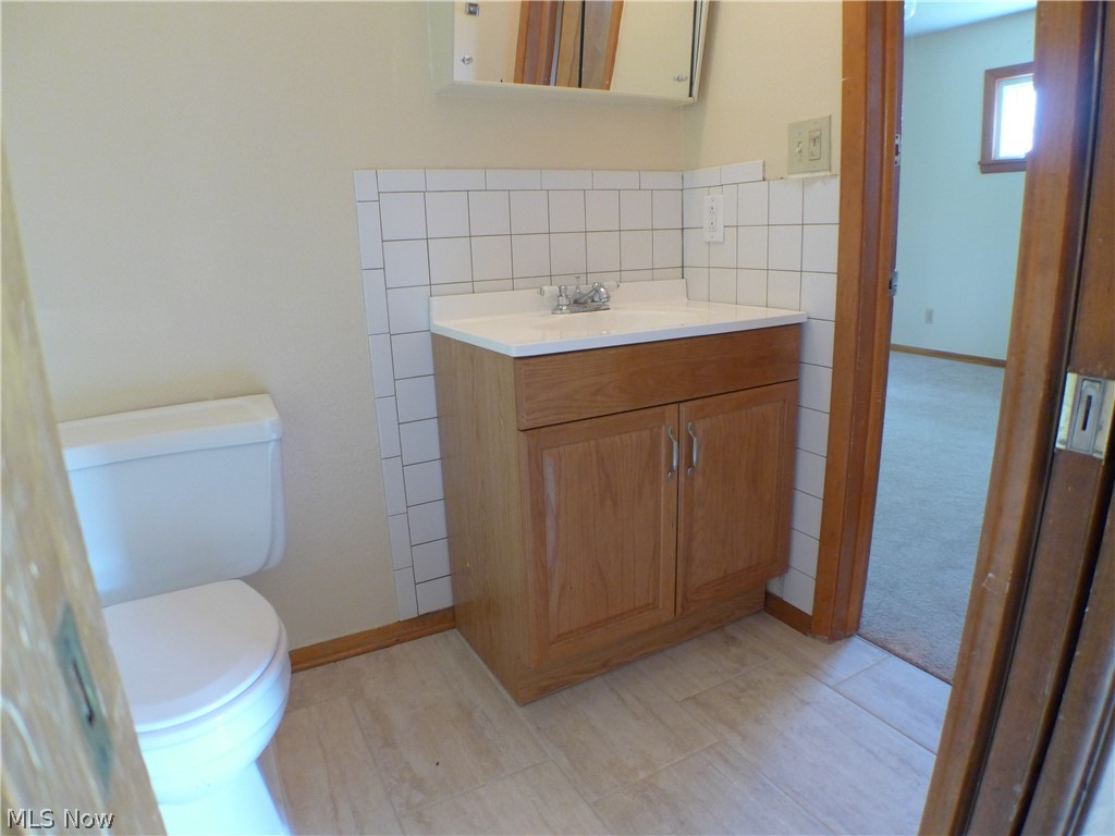 19315 Homeway Road Cleveland, OH 44135 - Photo 14 of 29