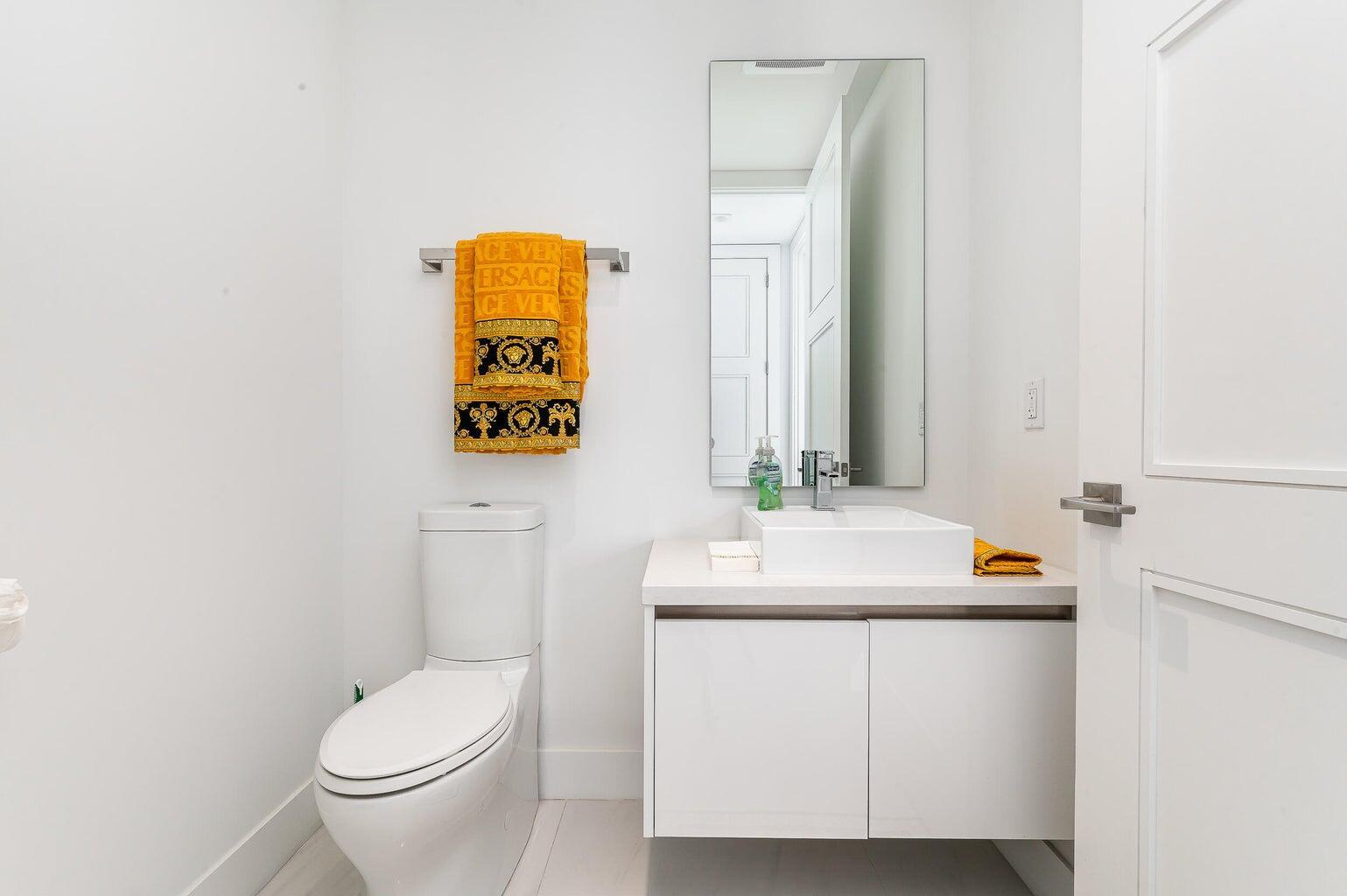 155 East Boca Raton Road, Unit PH3 Boca Raton, FL 33432 - Photo 8 of 26 versace23