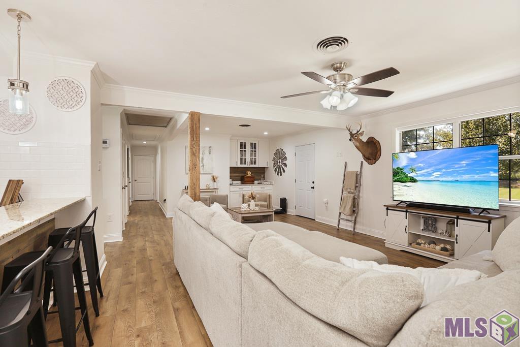 11465 Beco Road St. Amant, LA 70774 - Photo 8 of 26