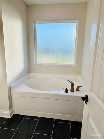 $341,998 | 7925 Twin Lake Drive, Milton, FL 32583