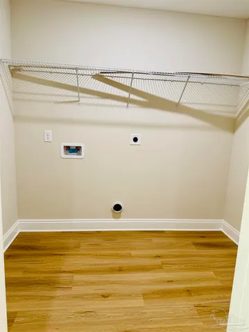 $341,998 | 7925 Twin Lake Drive, Milton, FL 32583