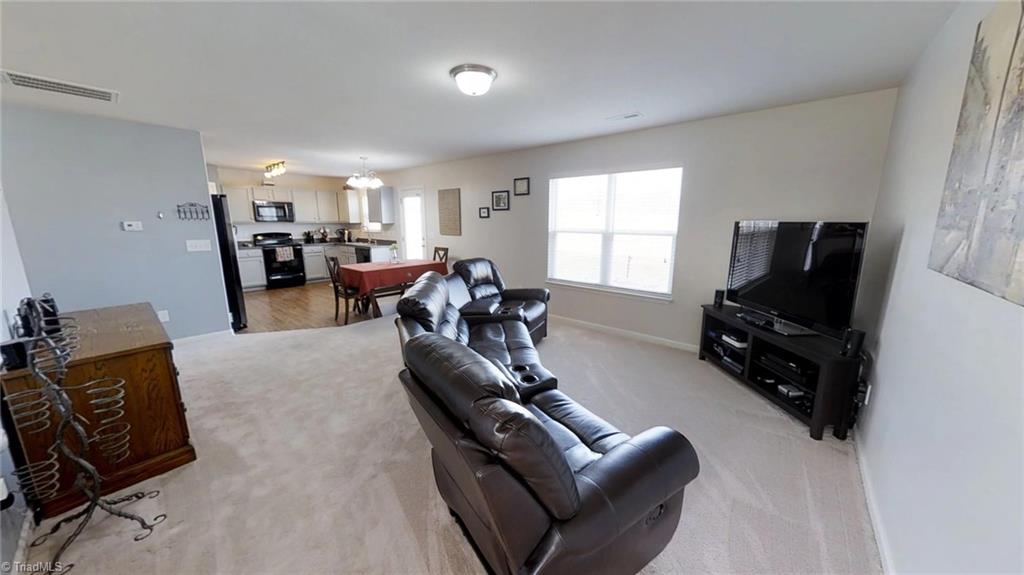 500 Tyro Road Lexington, NC 27295 - Photo 7 of 30