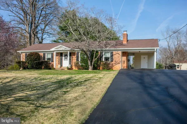 $629,900 | 11995 Cornwell Drive, Manassas, VA 20112