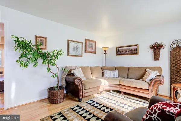 $629,900 | 11995 Cornwell Drive, Manassas, VA 20112