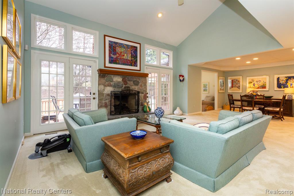 36985 Valley Ridge Drive Farmington Hills, MI 48331 - Photo 8 of 51