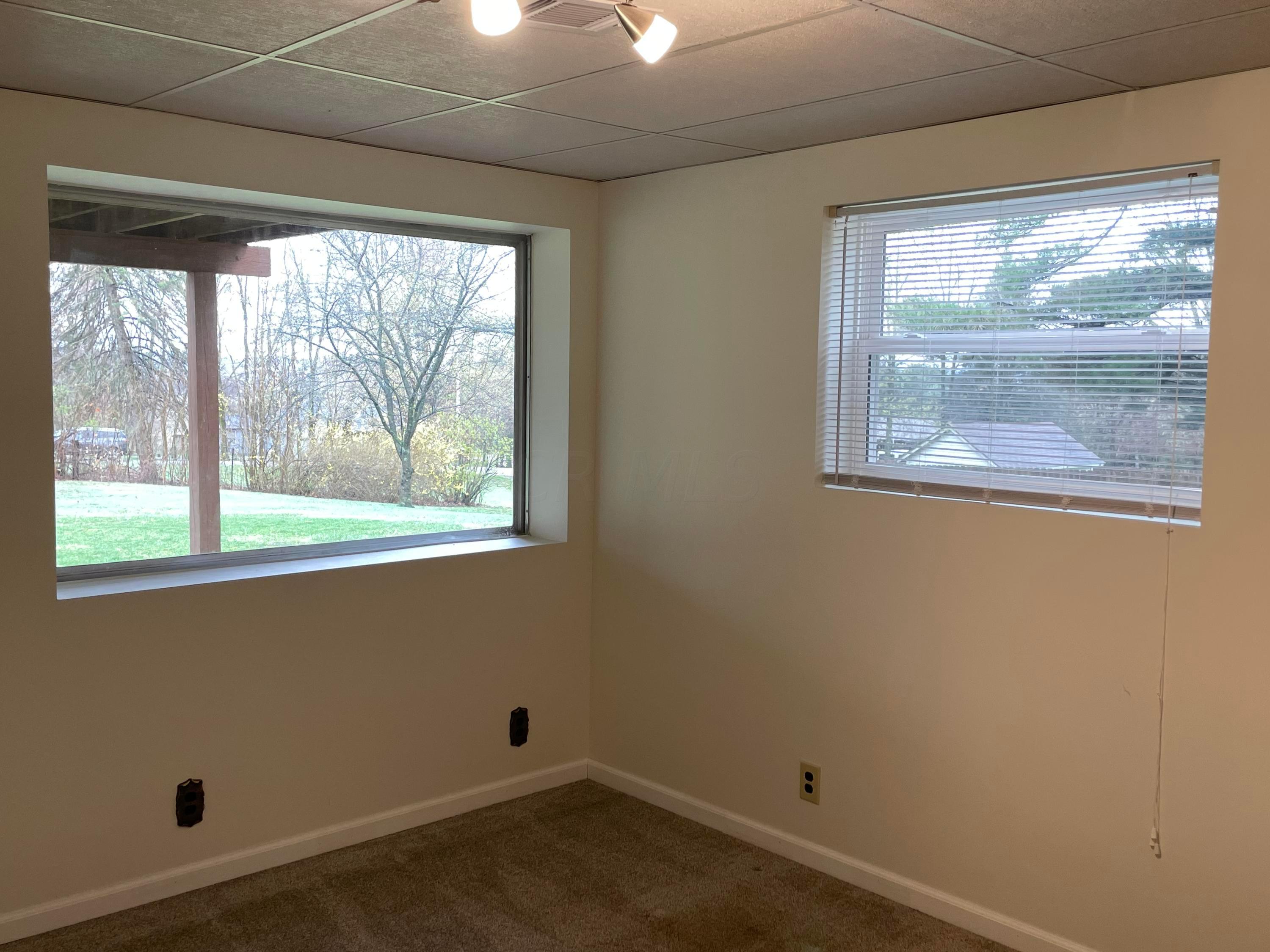 2125 Coonpath Road Northwest Lancaster, OH 43130 - Photo 8 of 13