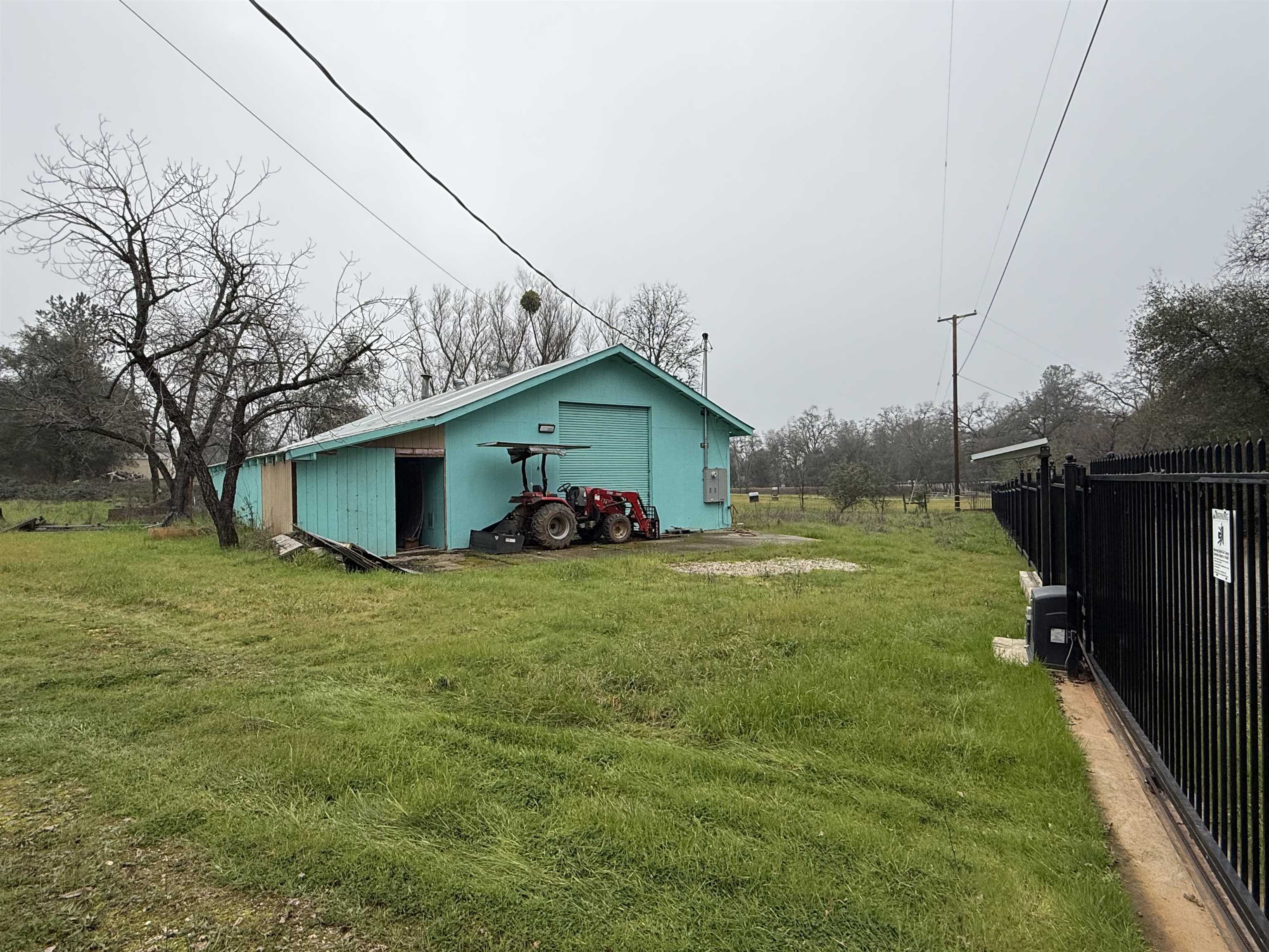 5893 Fruitland Road Marysville, CA 95901 - Photo 3 of 35 a view of a house with backyard