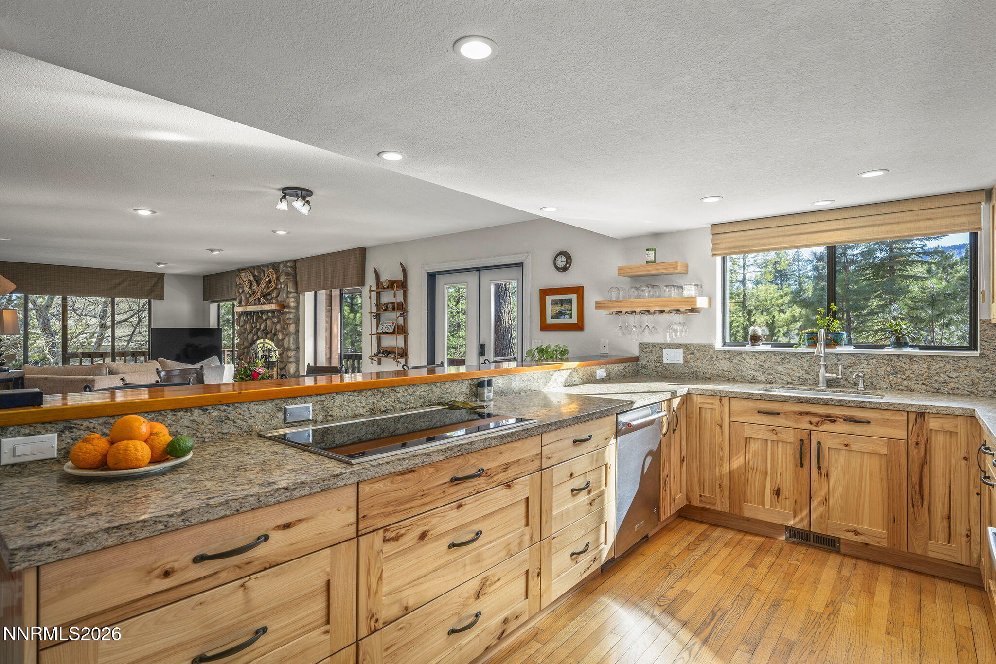 16911 Mt Rose Highway Reno, NV 89511 - Photo 11 of 33 12-web-or-mls-_DSC1615