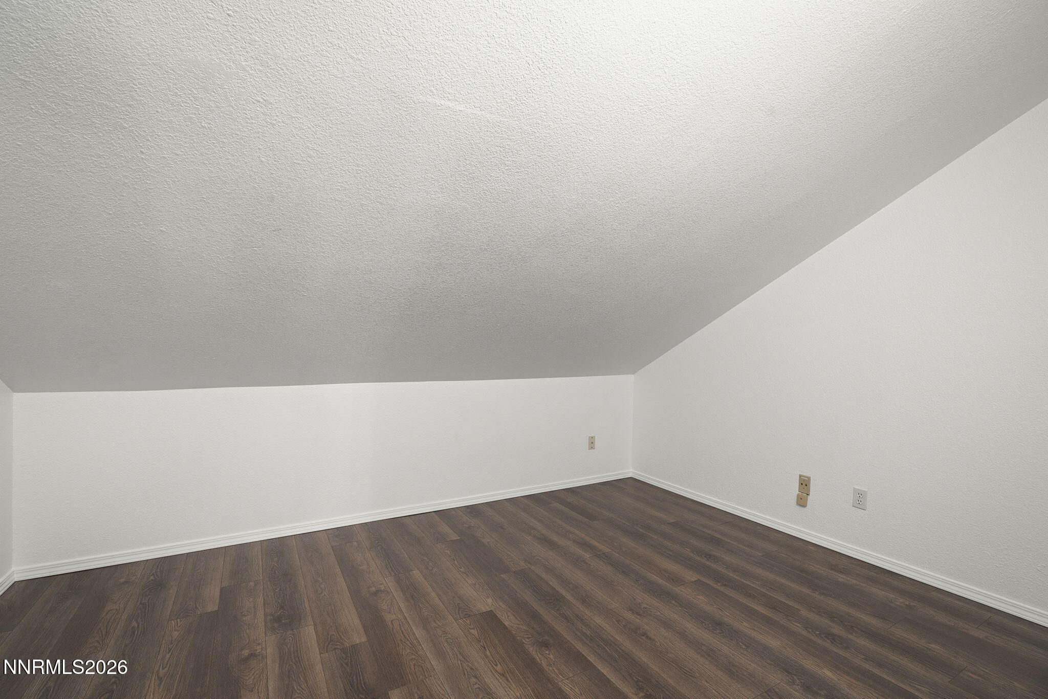 16911 Mt Rose Highway Reno, NV 89511 - Photo 21 of 33 22-web-or-mls-_DSC1545