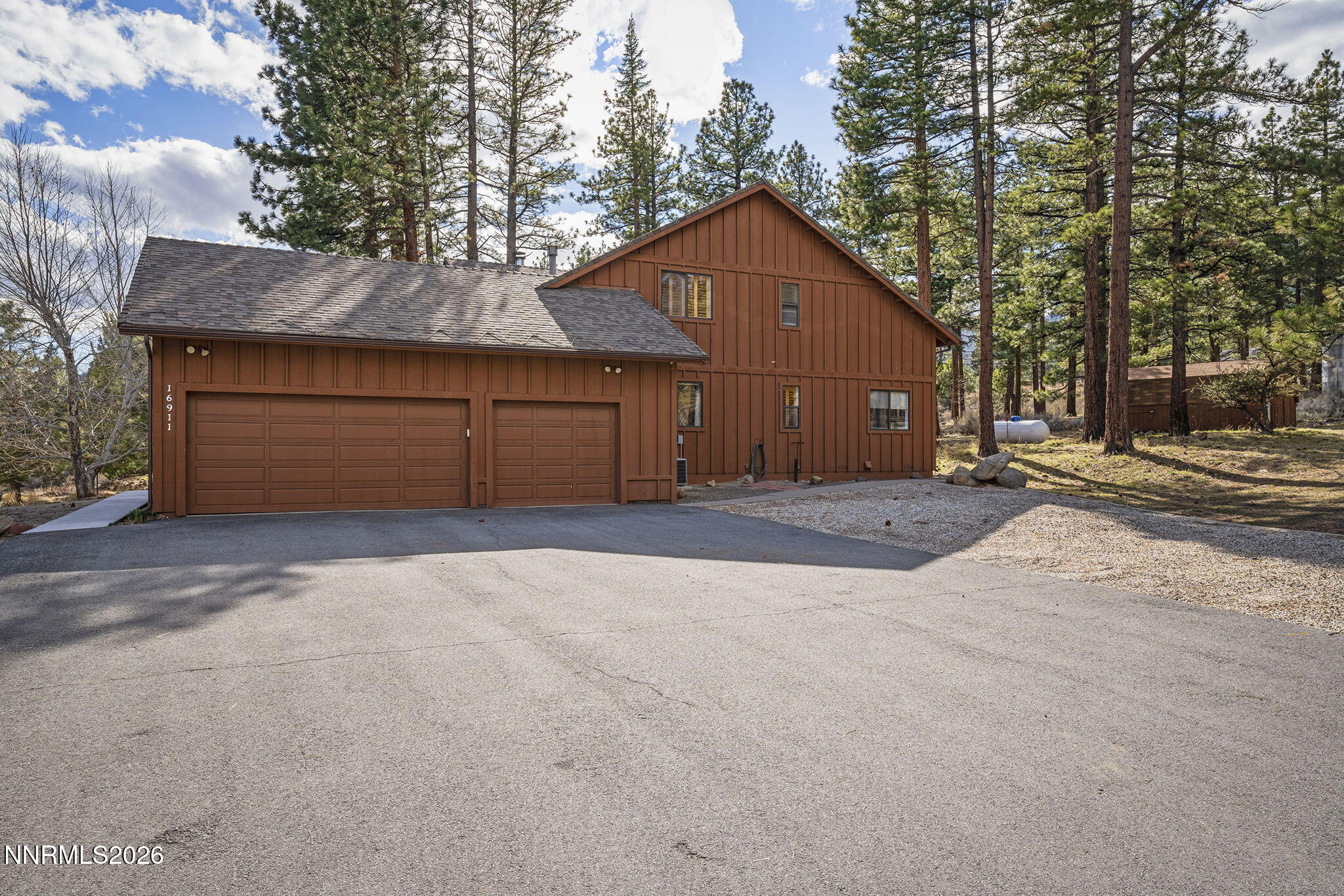 16911 Mt Rose Highway Reno, NV 89511 - Photo 3 of 33 1-web-or-mls-_DSC1480