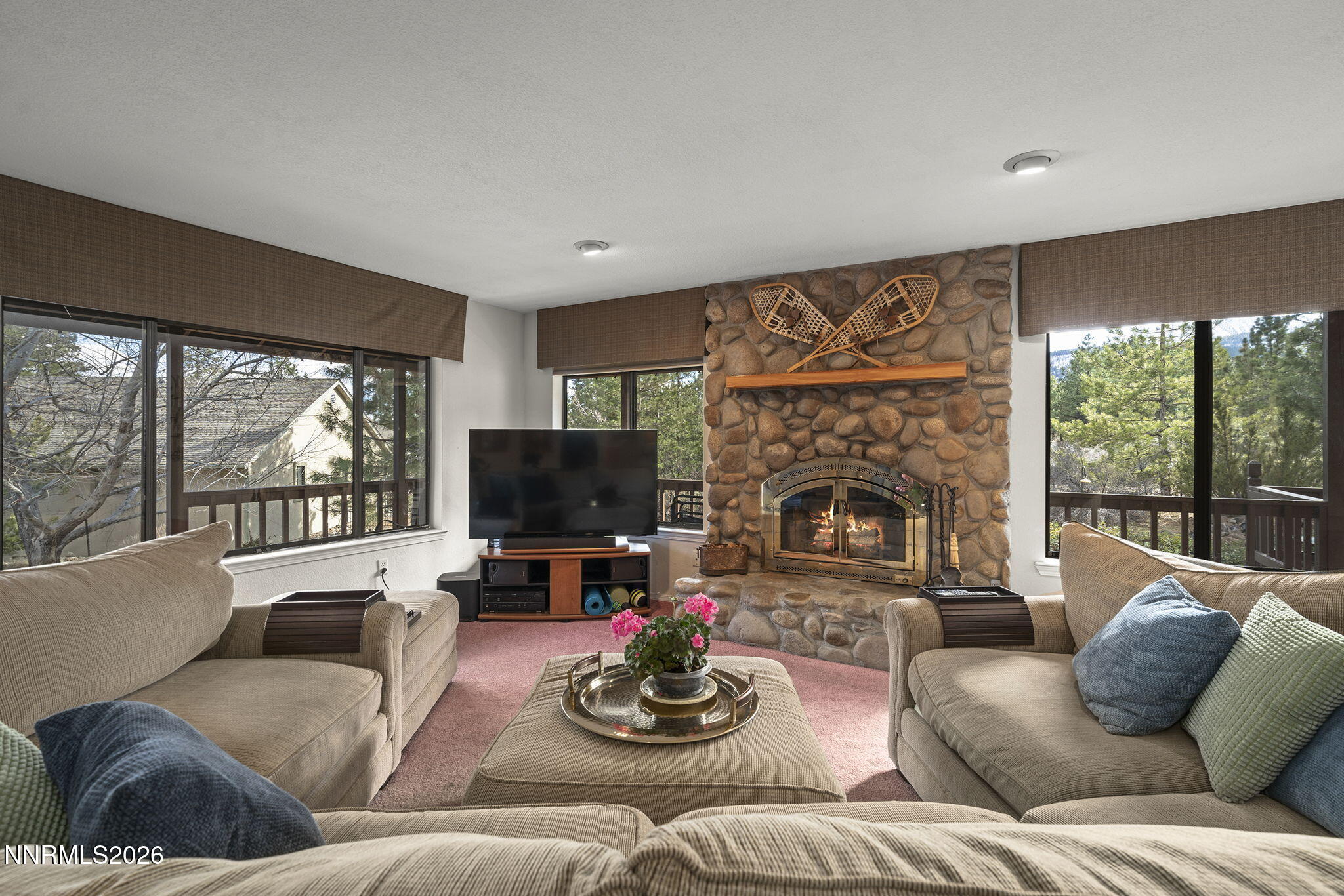 16911 Mt Rose Highway Reno, NV 89511 - Photo 7 of 33 7-web-or-mls-_DSC1586