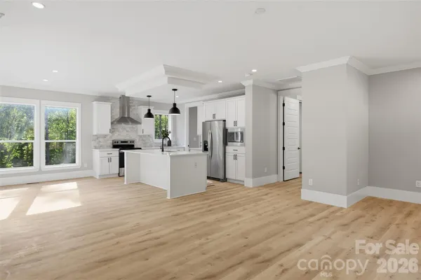 $360,000 | 245 White Point Lane, Taylorsville, NC 28681