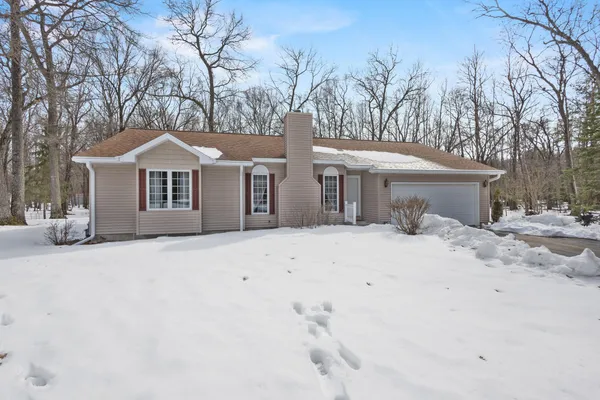 $329,900 | N3236 Kozuzek Road, Peshtigo, WI 54157