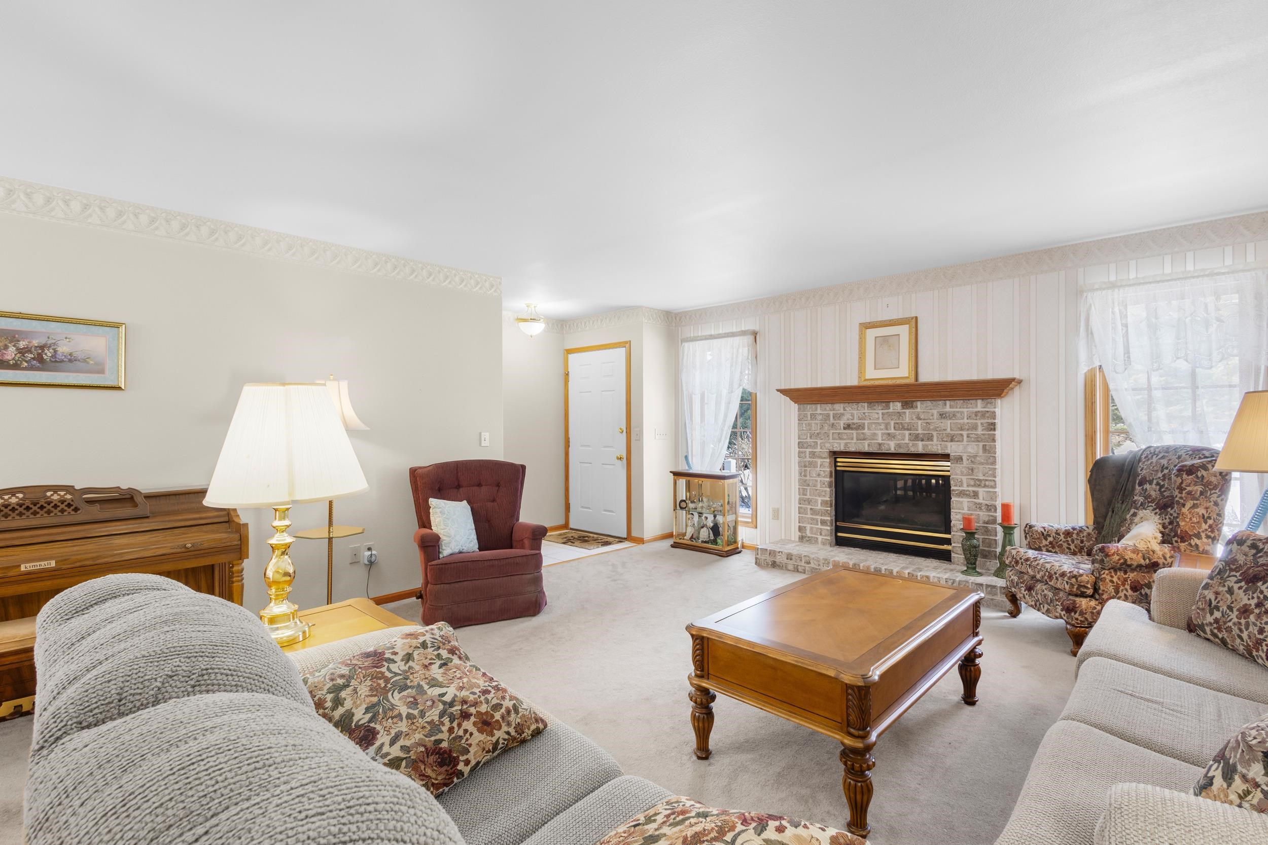 N3236 Kozuzek Road Peshtigo, WI 54157 - Photo 5 of 52