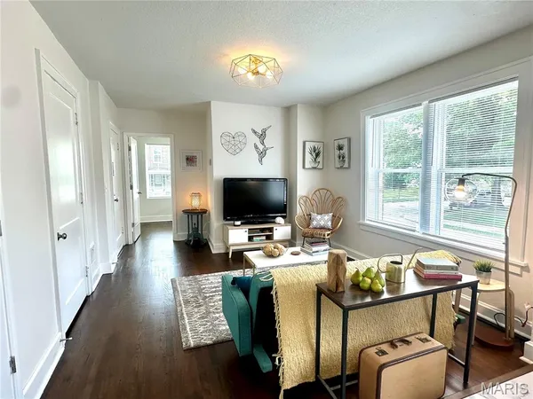 $674,900 | 5345 Quincy Street, St. Louis, MO 63109