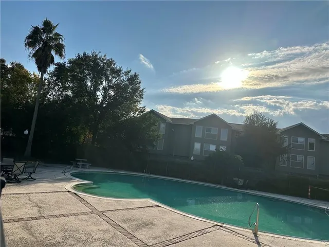 $145,000 | 1500 West Esplanade Drive, Unit 26E, Kenner, LA 70062