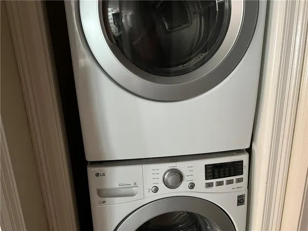 $145,000 | 1500 West Esplanade Drive, Unit 26E, Kenner, LA 70062