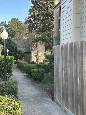 $145,000 | 1500 West Esplanade Drive, Unit 26E, Kenner, LA 70062