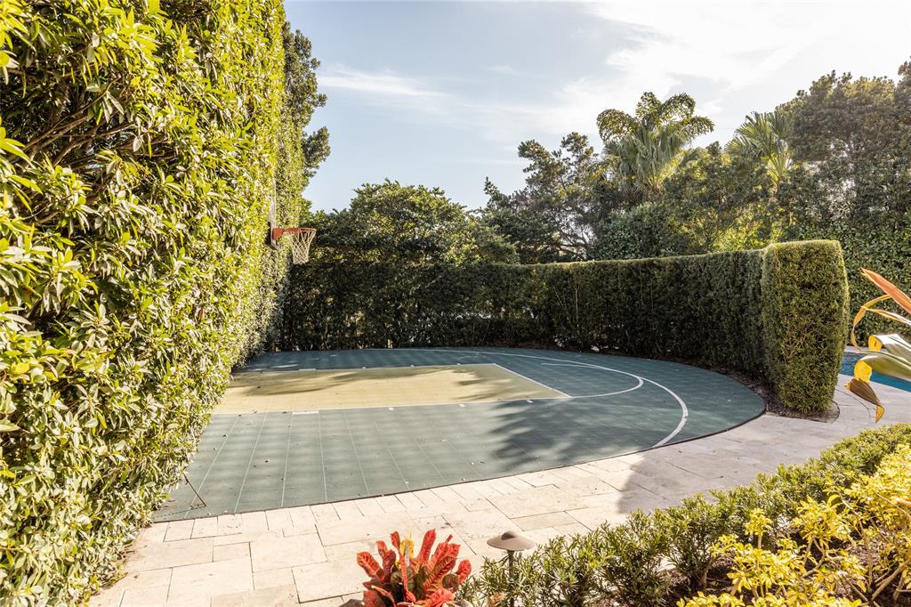 6915 Long Leaf Drive Parkland, FL 33076 - Photo 58 of 80 a view of a basket ball ground