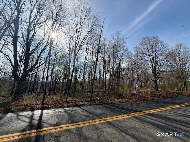 350 Deercliff Road Avon, CT 06001 - Photo 2 of 5