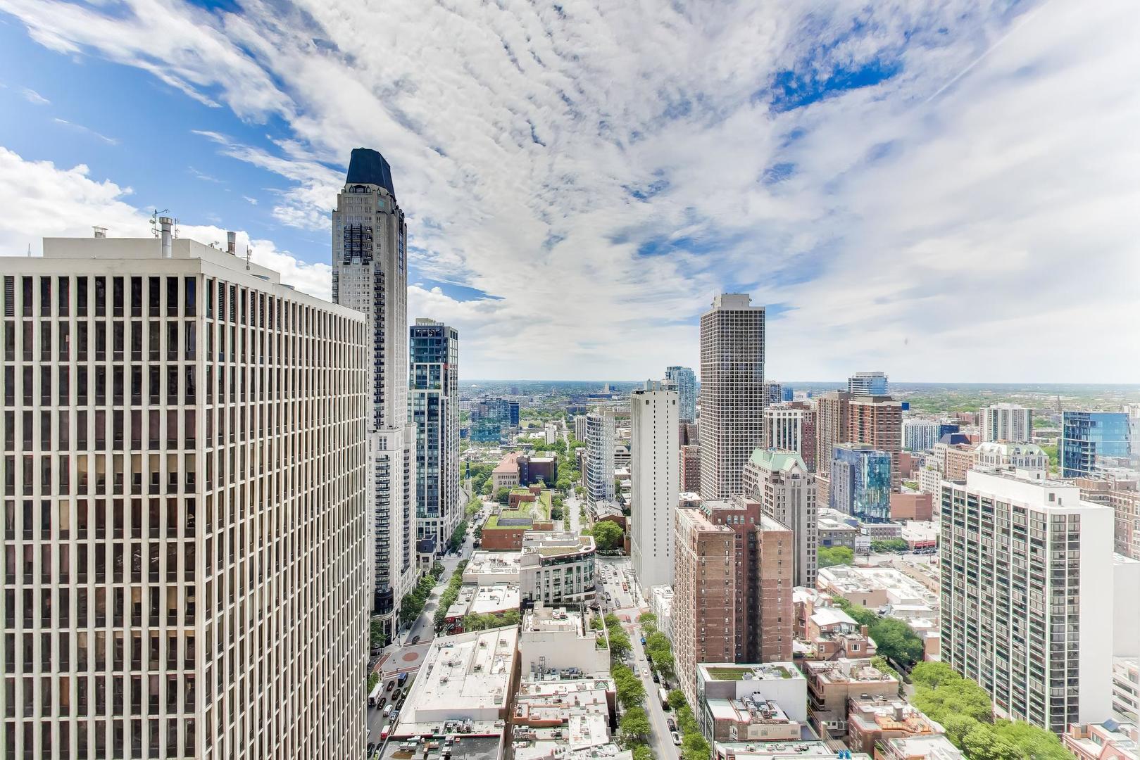 950 North Michigan Avenue, Unit 3103 Chicago, IL 60611 - Photo 41 of 68