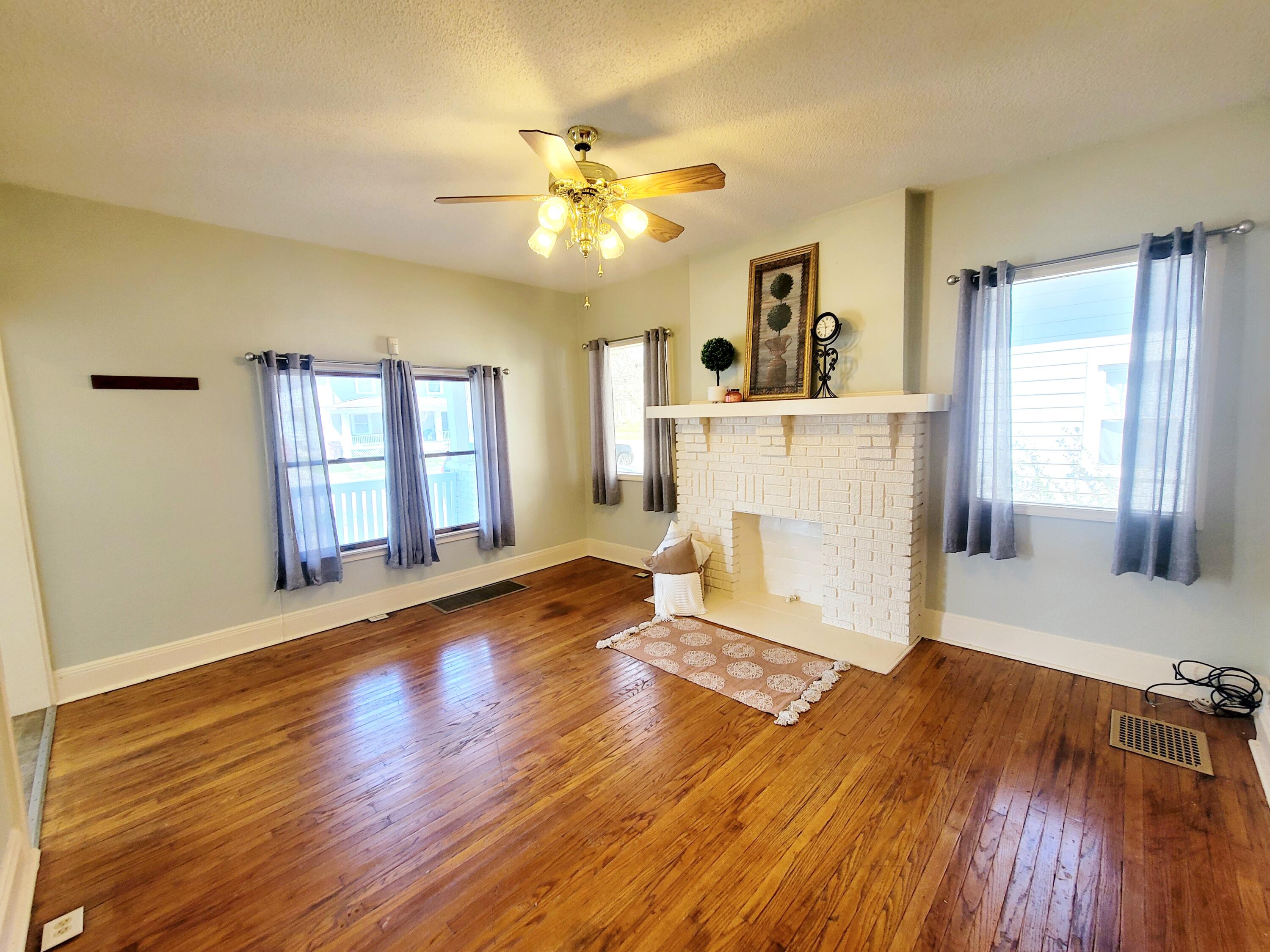 360 South Douglas Avenue Springfield, OH 45505 - Photo 8 of 39 20240329_125106