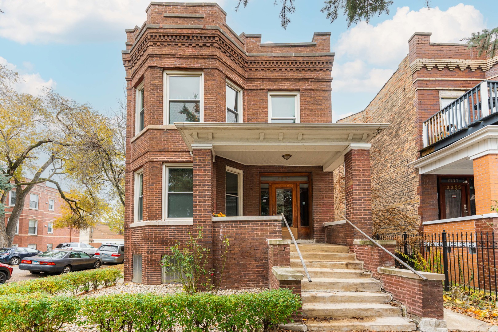 2257 North Springfield Avenue, Unit 1F Chicago, IL 60647 - Photo 2 of 27 front view of a building