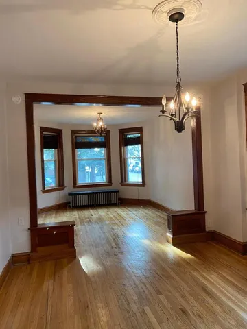 $1,750 | 2257 North Springfield Avenue, Unit 1F, Chicago, IL 60647