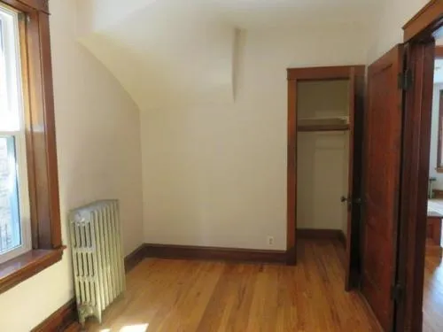 $1,750 | 2257 North Springfield Avenue, Unit 1F, Chicago, IL 60647